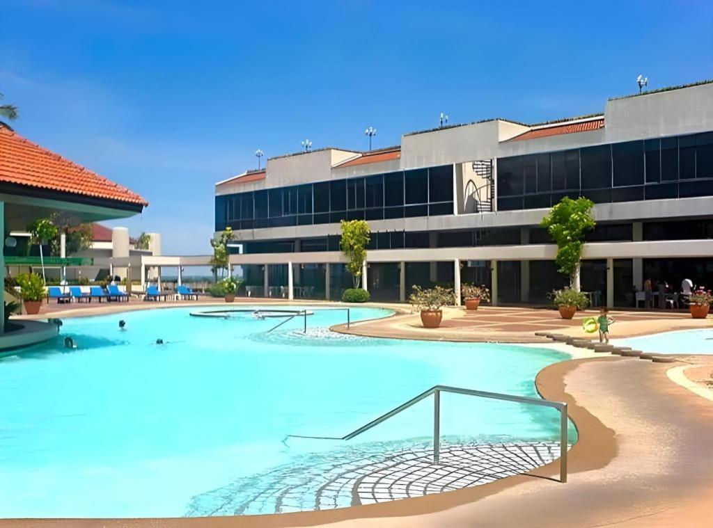 Ambassador City Jomtien Pattaya - Ocean Wing Hotell Na Chom Thian Exteriör bild